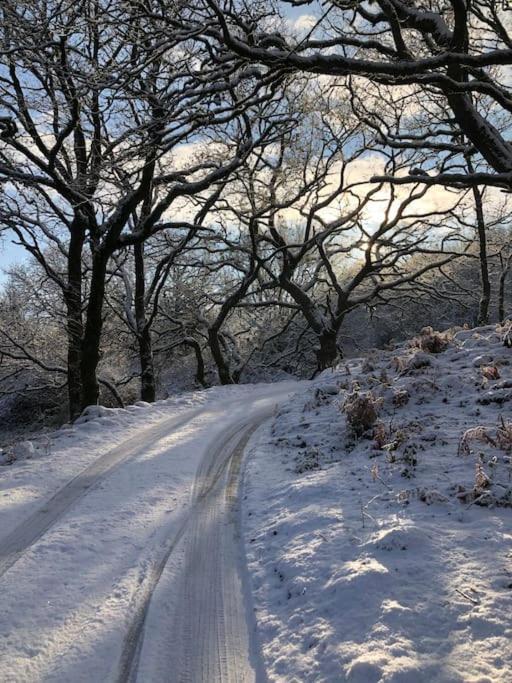 In The Hills Near Holiday home *